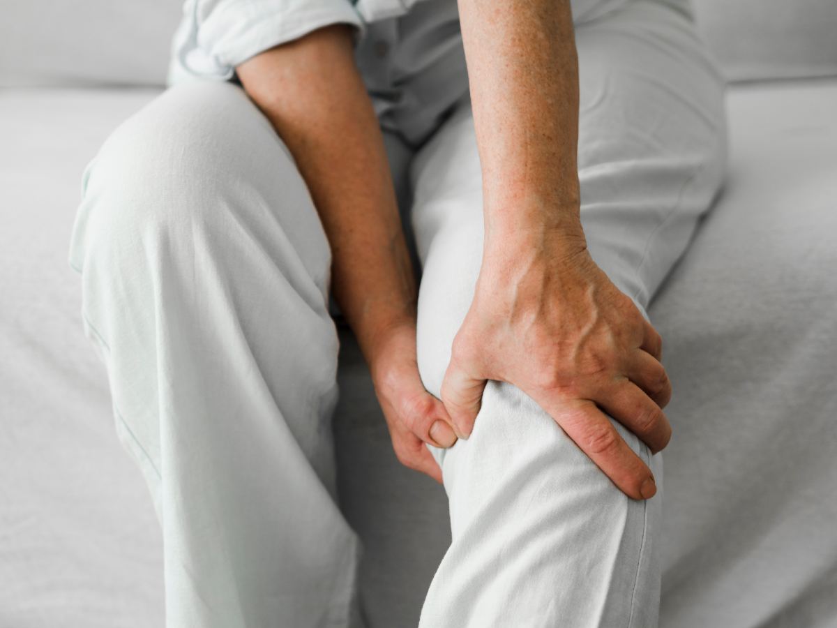 Managing knee pain caused by osteoarthritis - Aveo