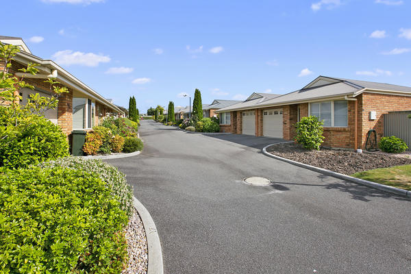 Retirement living in Launceston