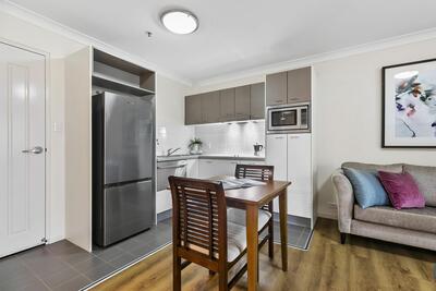 38/23 Adelaide Drive