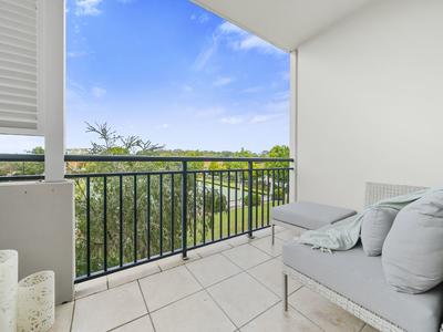 233/21 Gracemere Boulevard